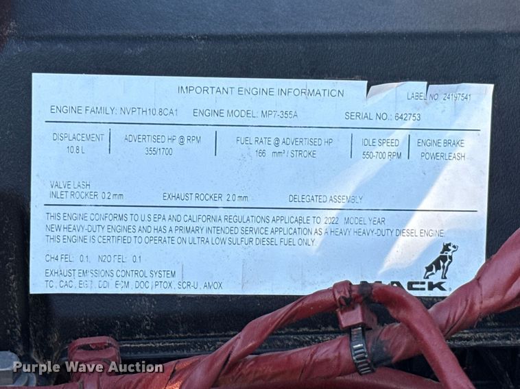 image for item ES5979 2023 Mack Granite hydrovac truck