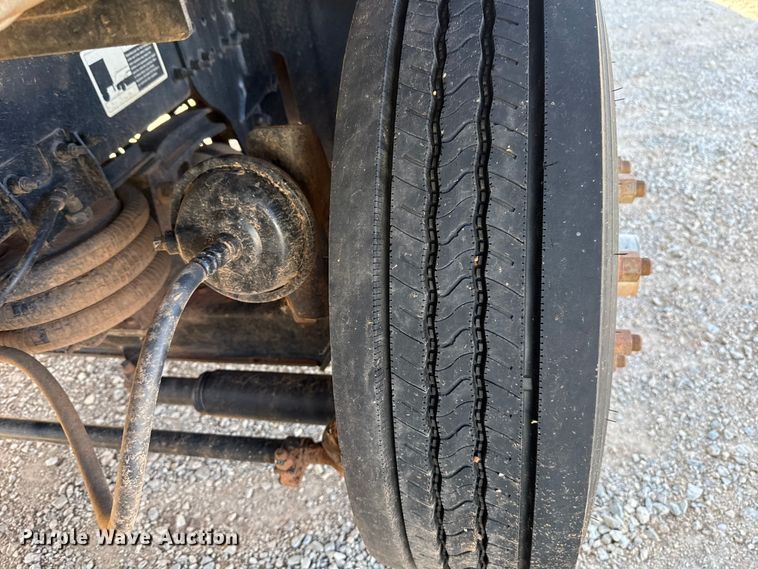 image for item ES5979 2023 Mack Granite hydrovac truck