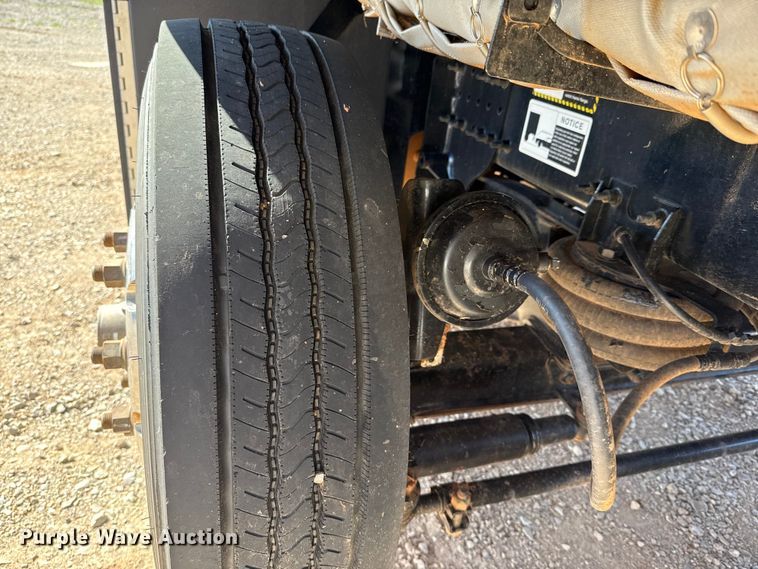 image for item ES5979 2023 Mack Granite hydrovac truck