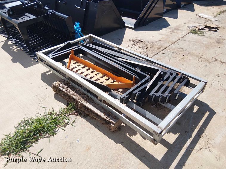 image for item ES8813 (5) sets of skid steer forks