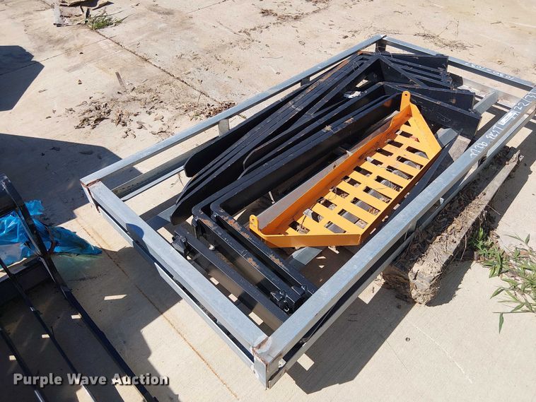 image for item ES8813 (5) sets of skid steer forks