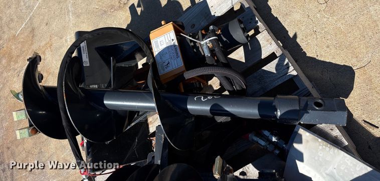 image for item ES8828 2025 Wolverine MAD-12-12D compact utility loader auger