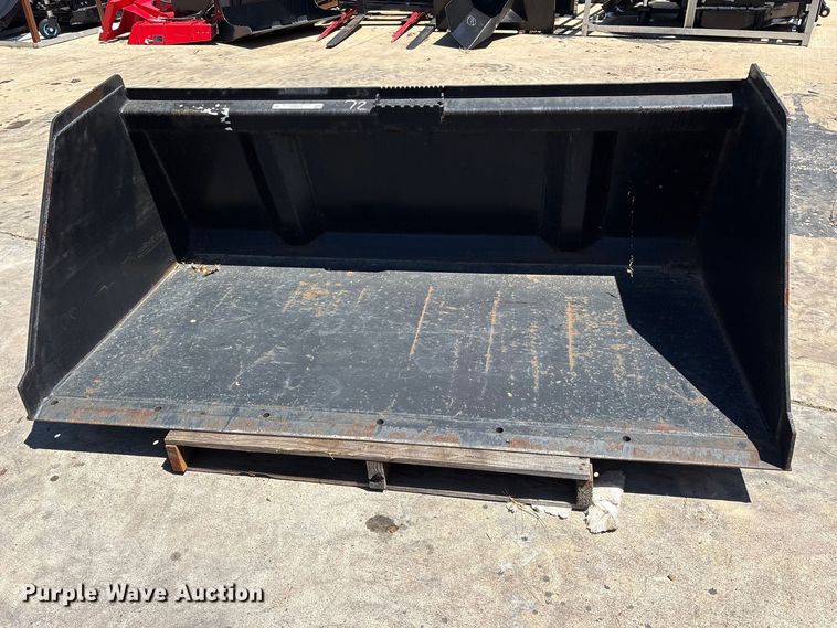 image for item ES8837 skid steer bucket