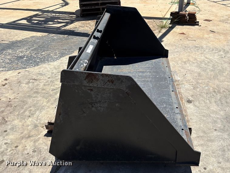 image for item ES8837 skid steer bucket