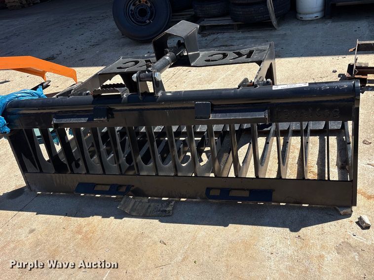 image for item ES8838 KC skid steer grapple bucket