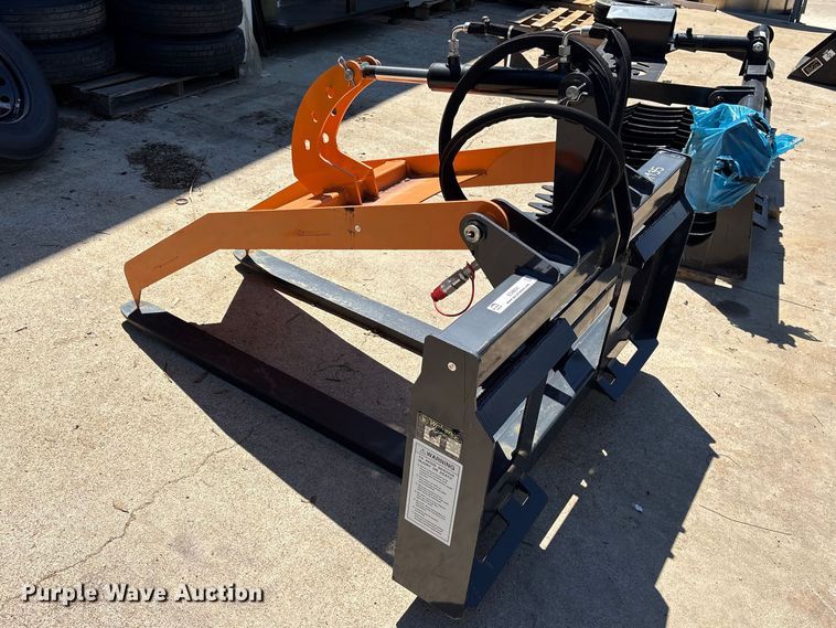 image for item ES8854 2024 Wolverine FGP-11-3300P skid steer grapple forks