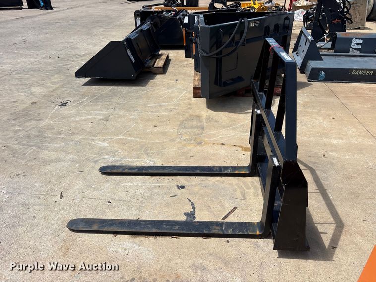 image for item ES8859 48