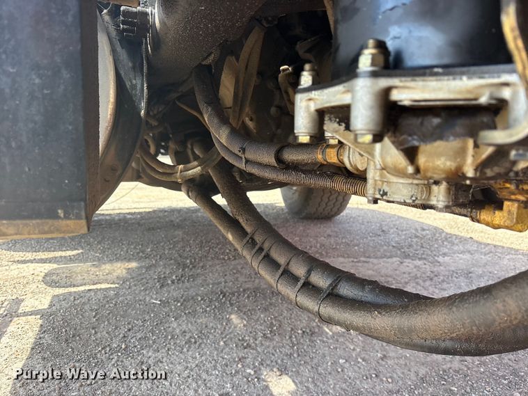 image for item ES8883 2007 Mack CTP713 dump truck