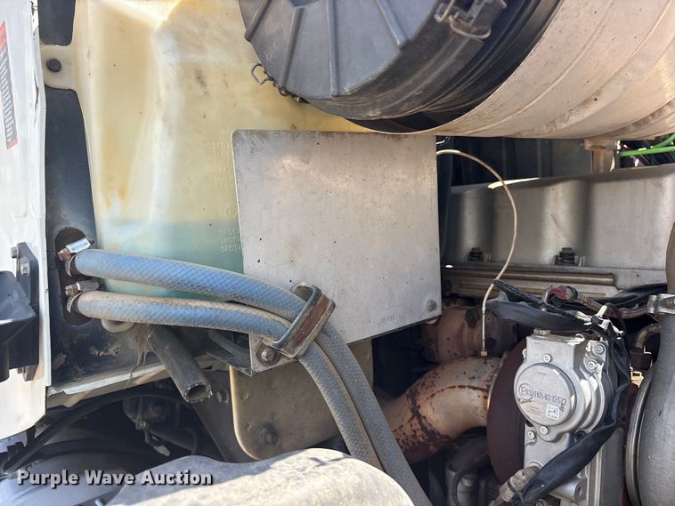 image for item ES8883 2007 Mack CTP713 dump truck