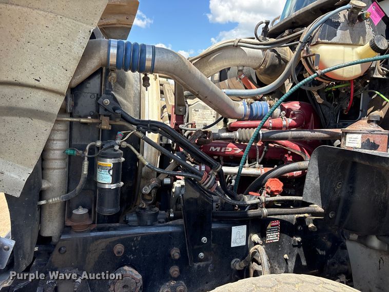 image for item ES8883 2007 Mack CTP713 dump truck