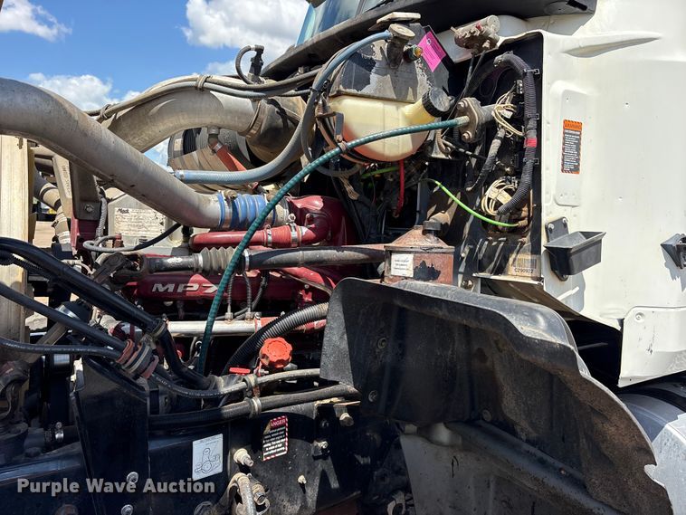 image for item ES8883 2007 Mack CTP713 dump truck