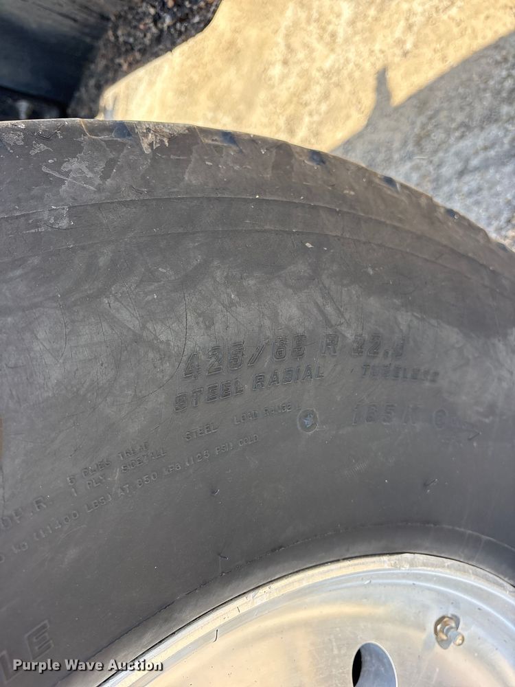 image for item ES8883 2007 Mack CTP713 dump truck