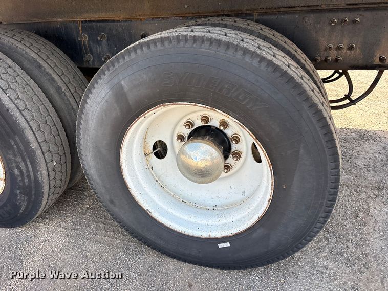 image for item ES8883 2007 Mack CTP713 dump truck