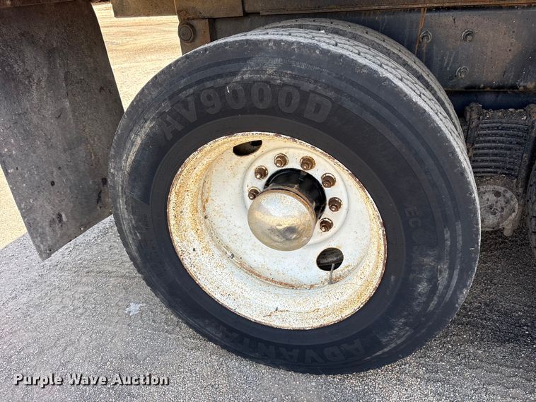 image for item ES8883 2007 Mack CTP713 dump truck