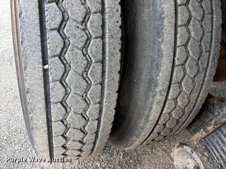 image for item ES8883 2007 Mack CTP713 dump truck