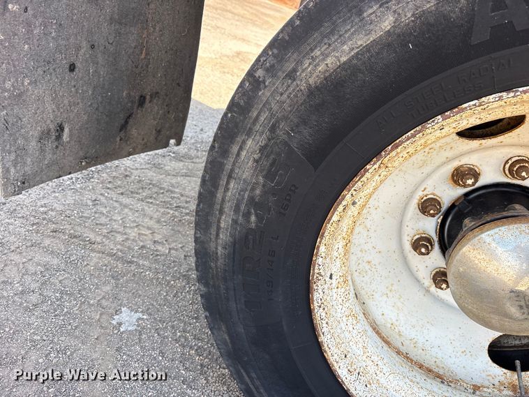 image for item ES8883 2007 Mack CTP713 dump truck