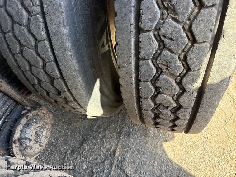 image for item ES8883 2007 Mack CTP713 dump truck