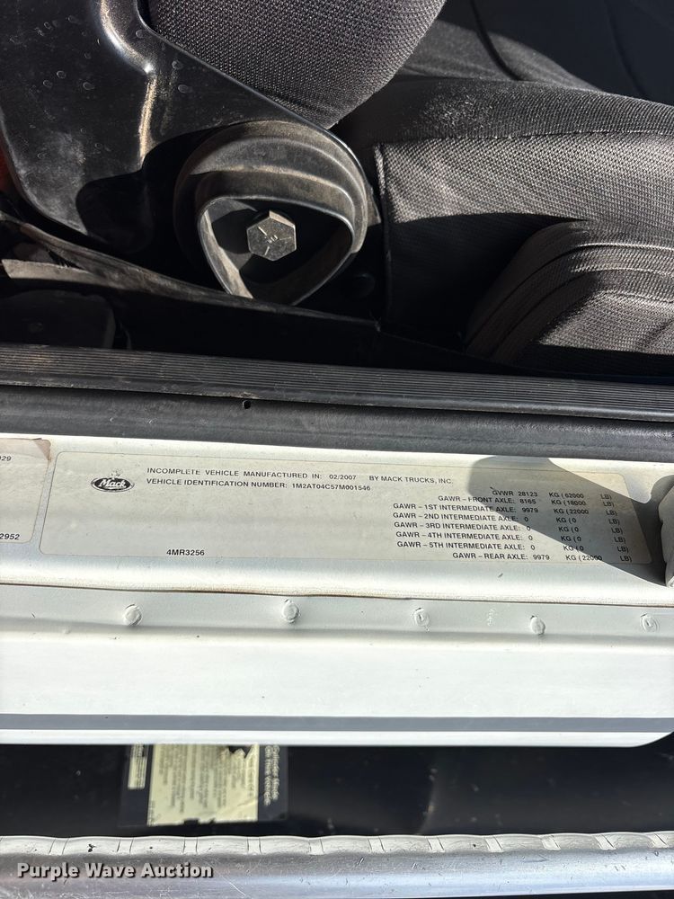 image for item ES8883 2007 Mack CTP713 dump truck