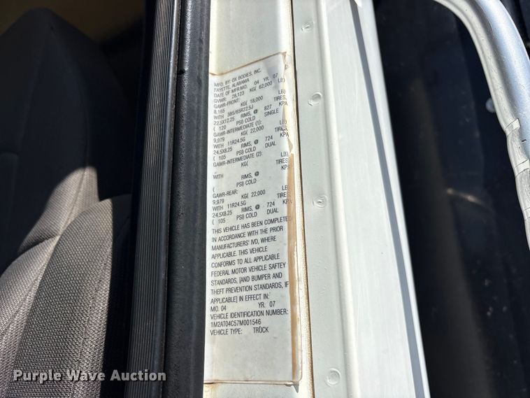 image for item ES8883 2007 Mack CTP713 dump truck