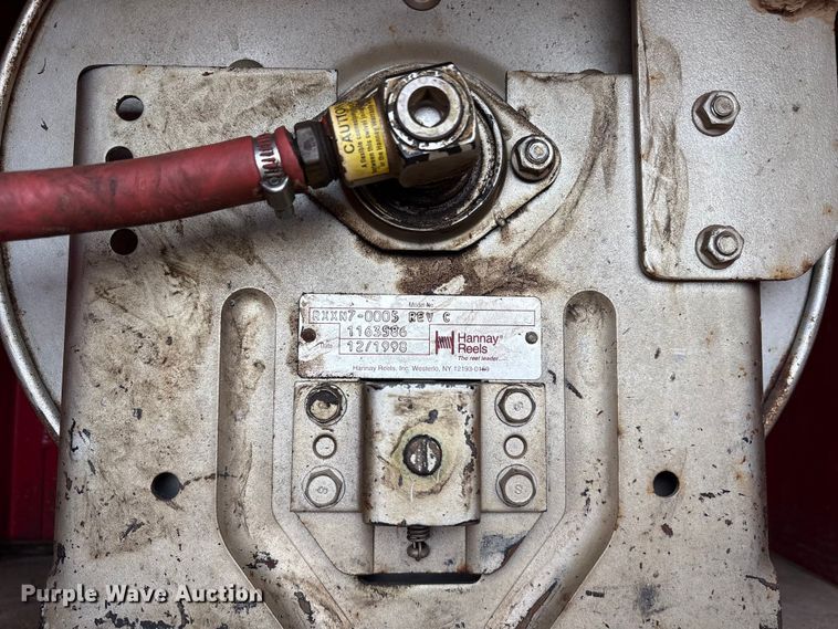 image for item ES8884 2000 Ford F750 Ext. Cab utility / service truck