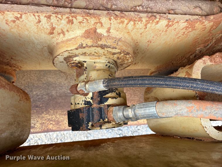 image for item ES8885 2007 Ingersoll Rand SD-70F TF single drum vibratory roller