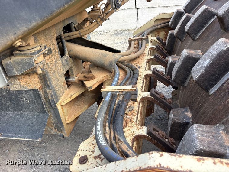 image for item ES8885 2007 Ingersoll Rand SD-70F TF single drum vibratory roller