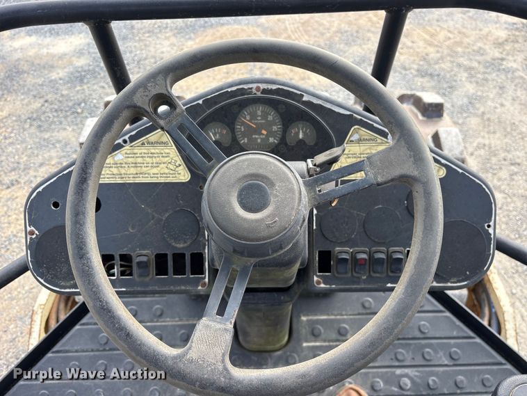 image for item ES8885 2007 Ingersoll Rand SD-70F TF single drum vibratory roller