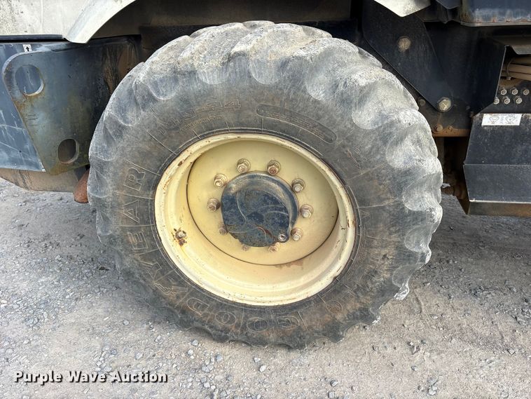 image for item ES8885 2007 Ingersoll Rand SD-70F TF single drum vibratory roller