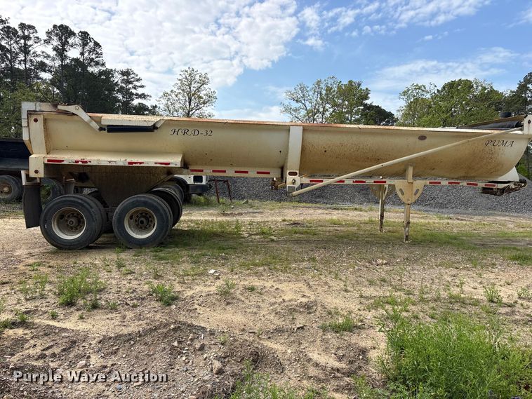 image for item ES8887 2018 Puma end dump trailer