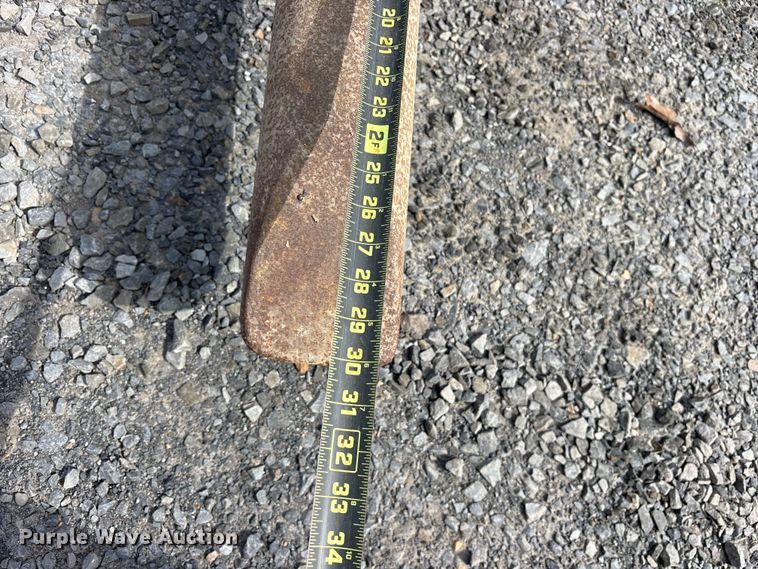 image for item ES8890 2014 Caterpillar H130E S hammer