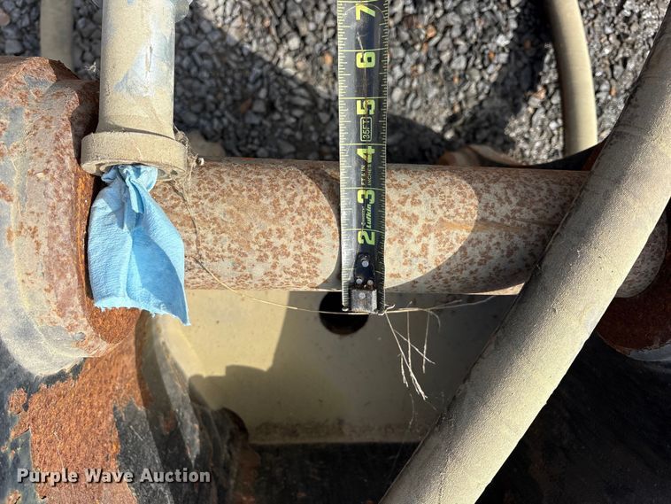 image for item ES8890 2014 Caterpillar H130E S hammer