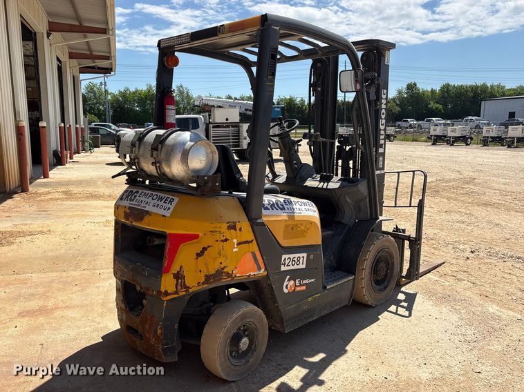 image for item ES8898 LiuGong CLG2025G forklift
