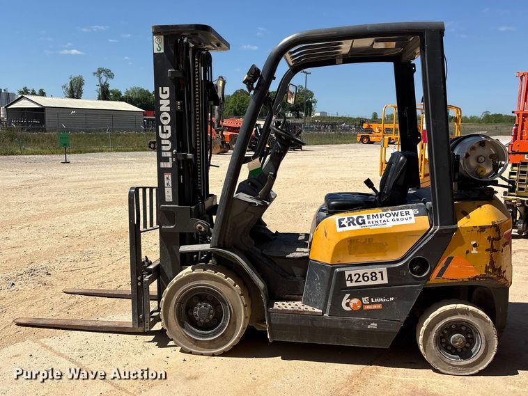 image for item ES8898 LiuGong CLG2025G forklift