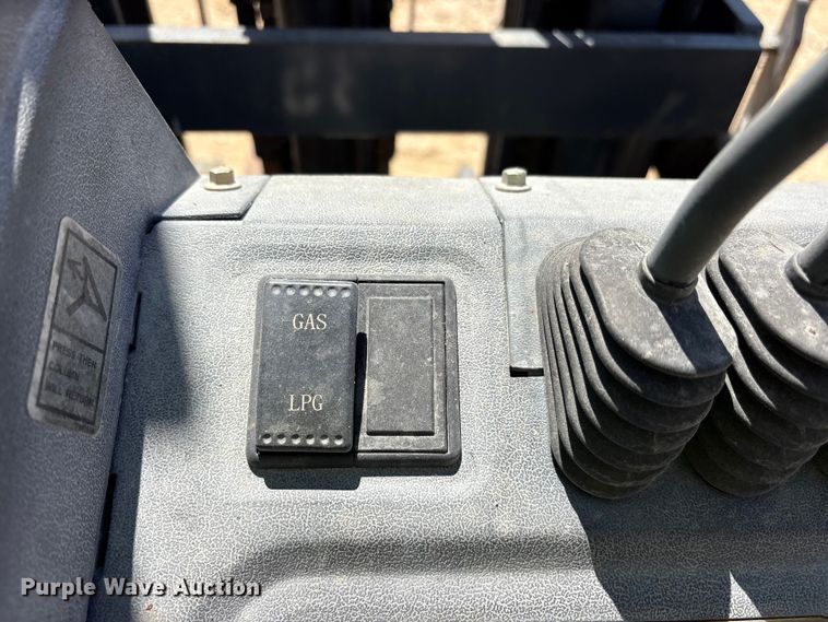 image for item ES8898 LiuGong CLG2025G forklift