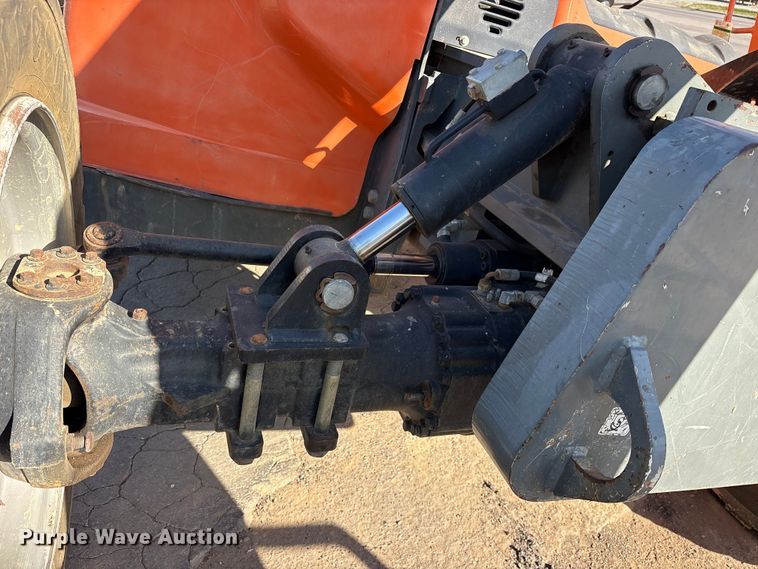 image for item ES8899 2012 JLG G6-42A telehandler
