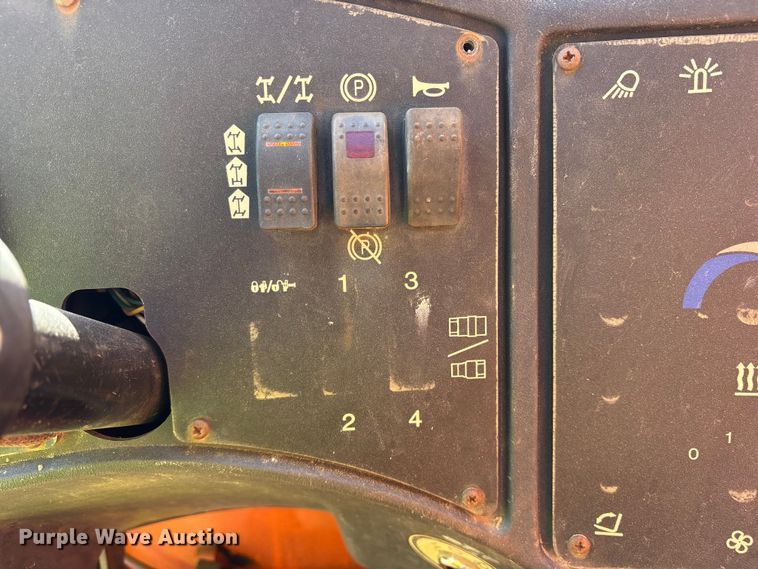 image for item ES8899 2012 JLG G6-42A telehandler