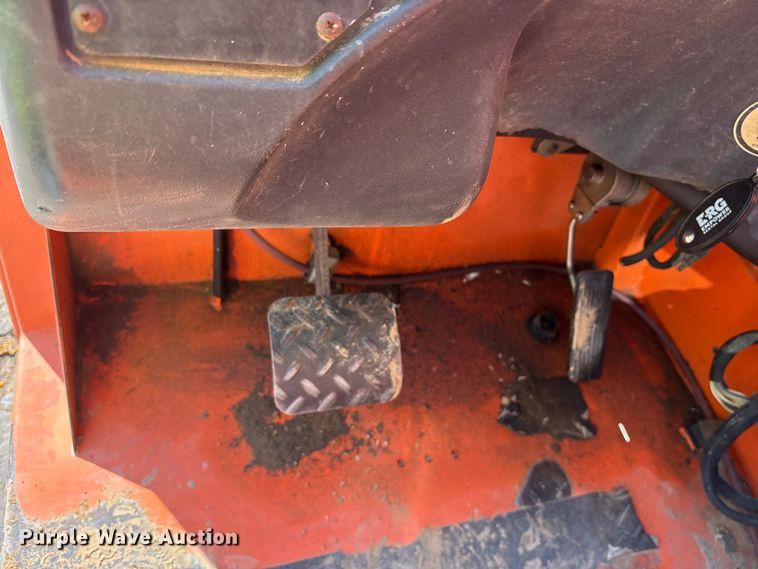 image for item ES8899 2012 JLG G6-42A telehandler