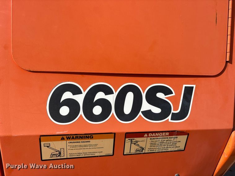 image for item ES8900 2006 JLG 660SJ boom lift