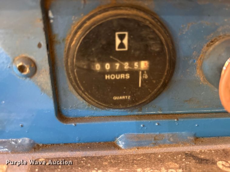 image for item ES8909 1999 Genie GS-2646 scissor lift