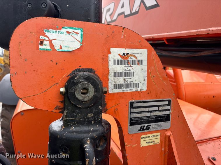 image for item ES8922 2017 JLG Skytrak 10054 telehandler