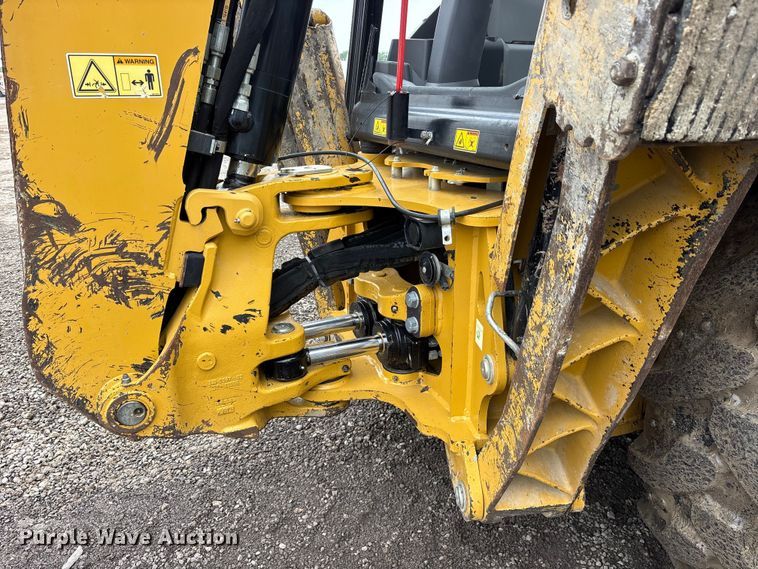 image for item ES8923 2022 Caterpillar 420 backhoe