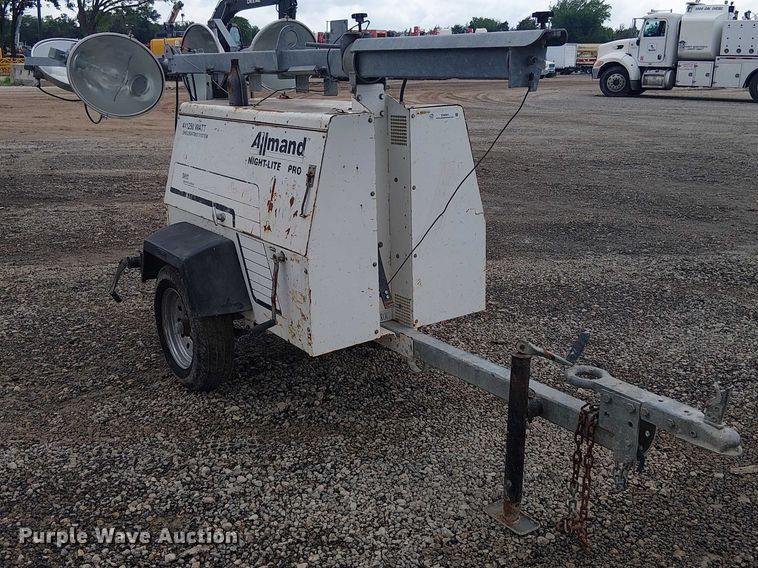 image for item ES8924 Allmand Night-Lite Pro light plant