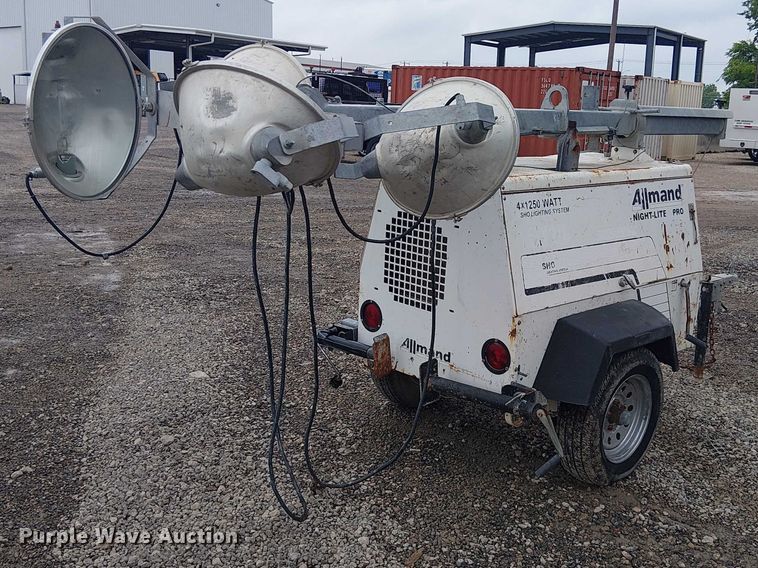 image for item ES8924 Allmand Night-Lite Pro light plant