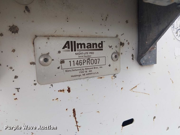 image for item ES8924 Allmand Night-Lite Pro light plant