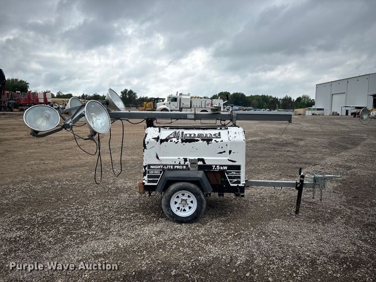 image for item ES8925 Allmand Night-Lite Pro II light plant