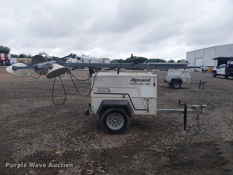 image for item ES8926 Allmand Night-Lite Pro light plant