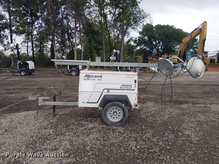 image for item ES8926 Allmand Night-Lite Pro light plant