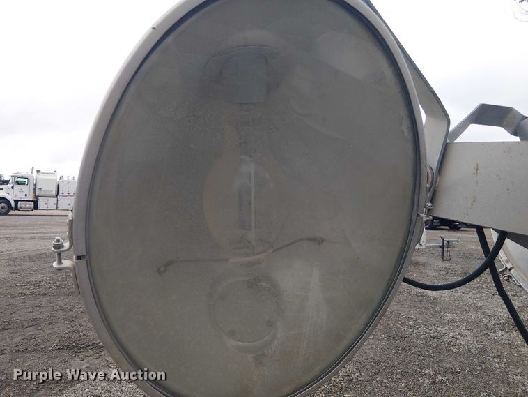 image for item ES8926 Allmand Night-Lite Pro light plant