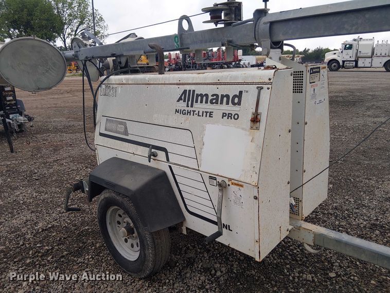 image for item ES8926 Allmand Night-Lite Pro light plant