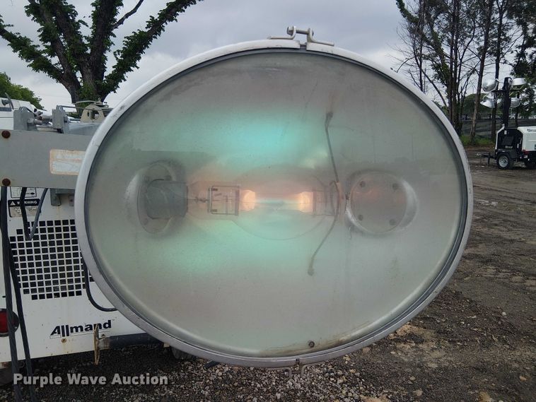 image for item ES8926 Allmand Night-Lite Pro light plant